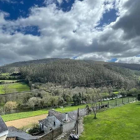 Cabo De Veiga Hébergement de vacances Trabada