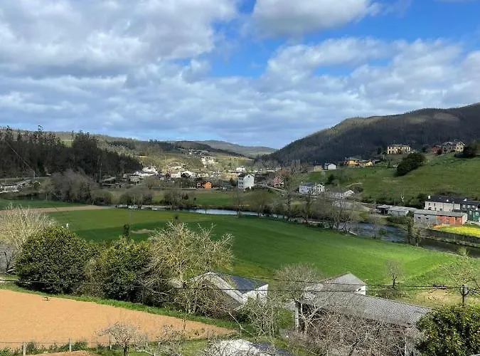 Semesterbostad Cabo De Veiga Trabada